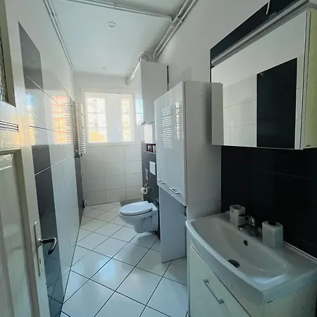 Abrahama 23 * Γκντίνια